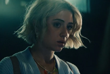 Сцена из сериала «Поколение Ви»